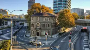 Omukutu omulungi gwa buyambi gw’ekikola ku ngeri y’okufuna Iran Moj creators, engeri gy’osobola okuteeka brand messaging mu livestreams mu Uganda n’ebintu eby’oba okutegeera.