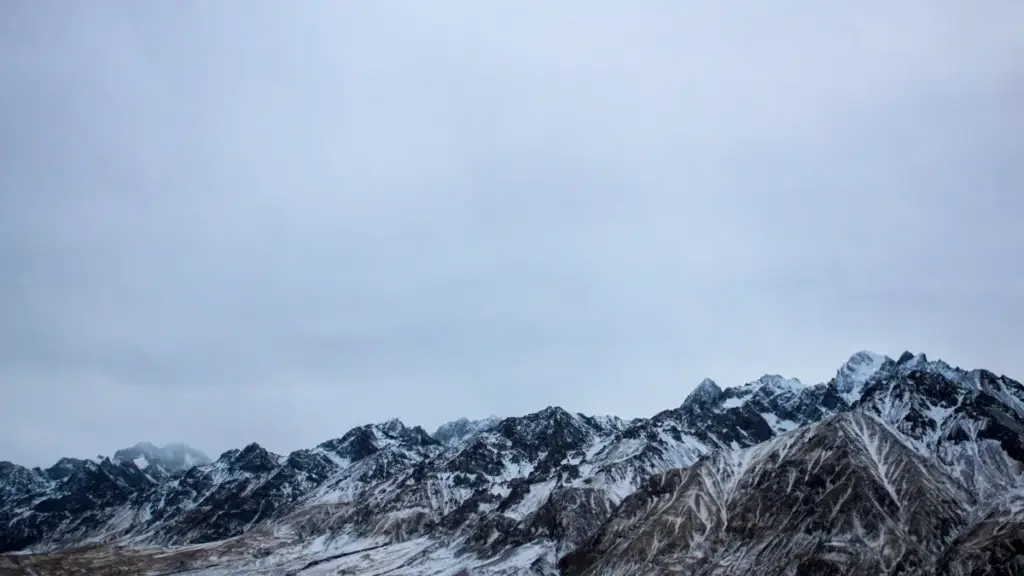 Amagezi agapractical ku bannakyewa b’Euganda: enkola z’okukwatagana n’emikutu egy’eDenmark ku ShareChat ne live demos, obulungi bw’okusala ebibalo n’amagezi ogufuna.