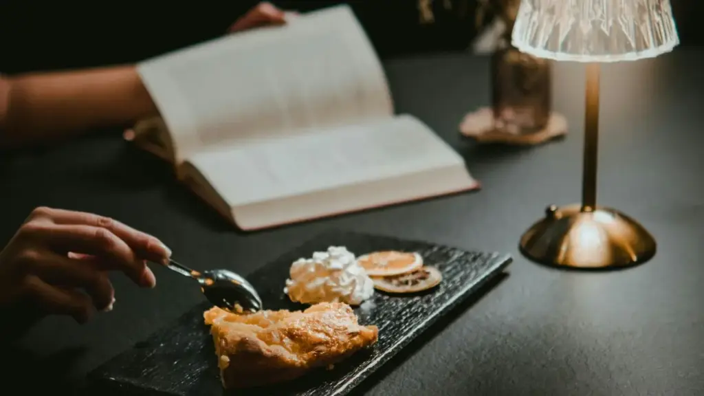 Ebikwata ku ngeri y’okusanga abakola ku OnlyFans okuva eSouth Africa okufuna reaction campaigns z’emizannyo gy’alubumu — amagezi ag’amaanyi, risks, n’engeri y’okuyita.