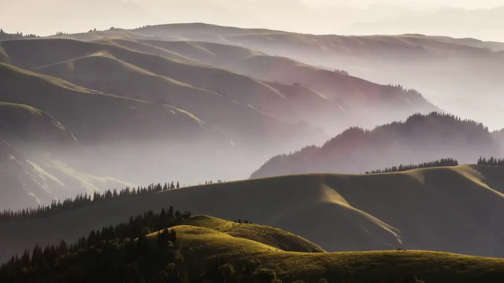 Amagezi ag’obusobozi gw’okutangira traffic okuva ku Clubhouse creators mu Ethiopia, engeri y’okukozesa UGC, n’obukugu bw’okukola campaigns ezikola mu Uganda.