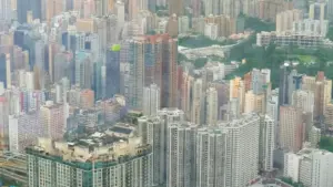 Omukutu gw'obuwanguzi ogw'amaanyi ku Cyprus: enkola z'okufuna creators abakozi ku HBO Max okutyusa eby'okutunda ku duka lyo ku internet. Ebiteeso, obuzoobi n'emyoyo gya market.