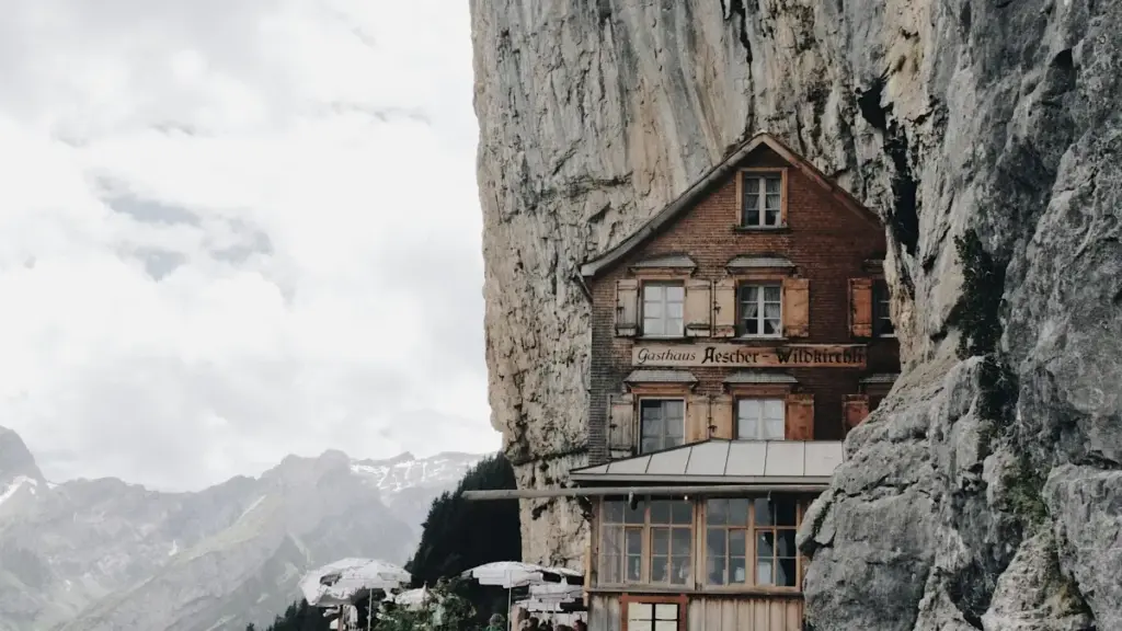 Onoonya abakola ku Douyin okuva Malta? Wano waliwo enkola ennyangu, okwekenneenya obulungi, n’engeri y’okufuna content esobola okutwala video yo ku level endala.